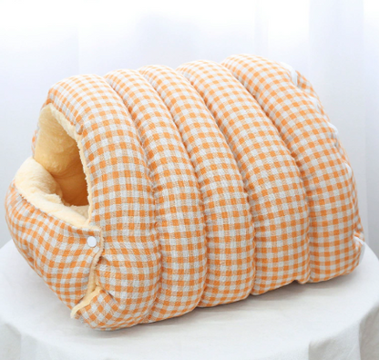 Pet bed, detachable and washable enclosed cat milk-kneeling plush warm sleeping bag