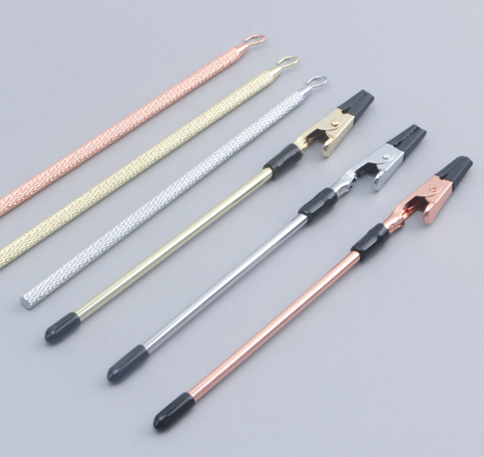 Quick wear jewelry bracelet clip wearing artifact with your own labor-saving tool auxiliary stick